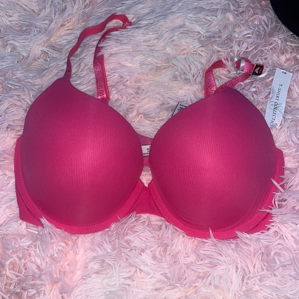 brand new victoria secret t shirt push up pink bra 34D